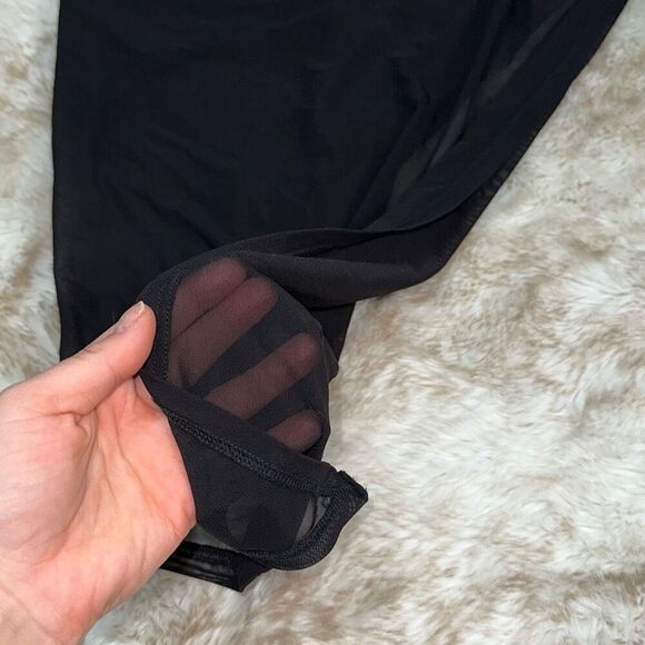 Mesh side tie beach sarong cover up | Sz OS - Picture 3 of 4